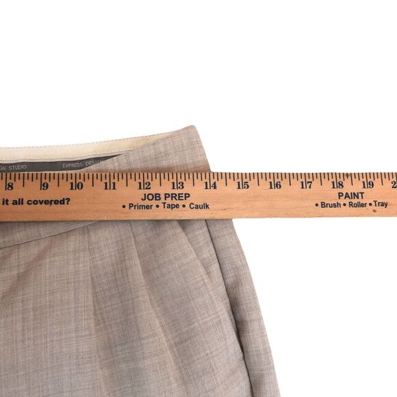 Express Design Studio Editor Shorts Size 0 Tan Cream Career Trouser Cuffed - Picture 6 of 9